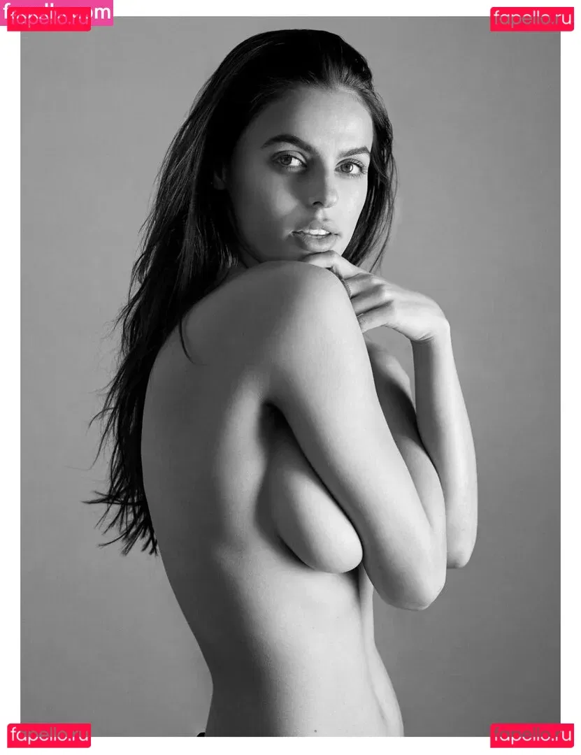 Brooks Nader Onlyfans Photo Gallery 