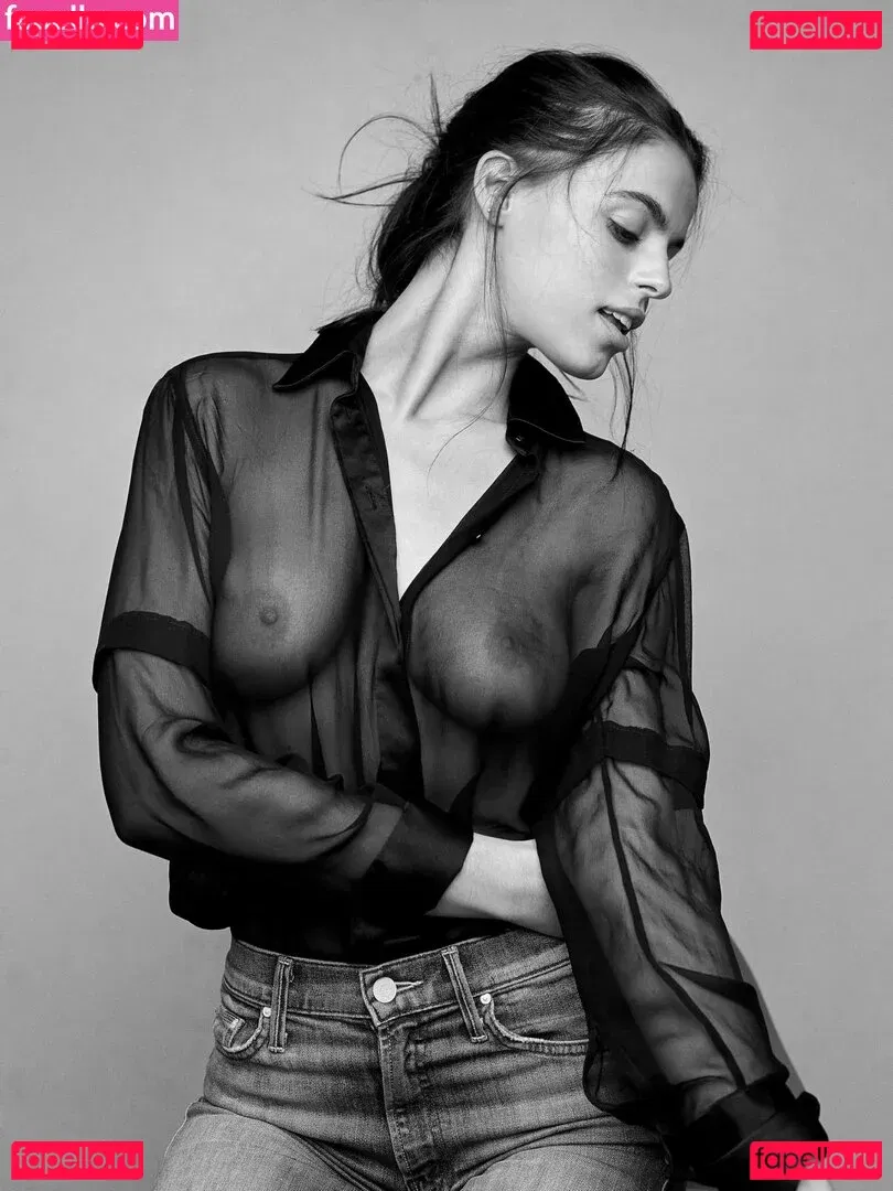 Brooks Nader Onlyfans Photo Gallery 