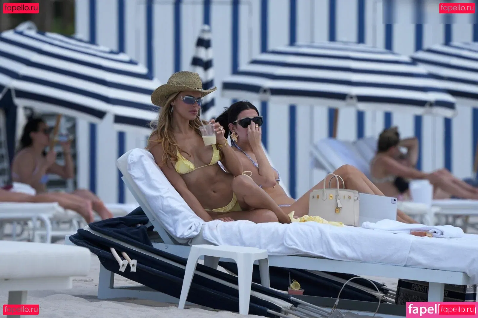 Brooks Nader Onlyfans Photo Gallery 