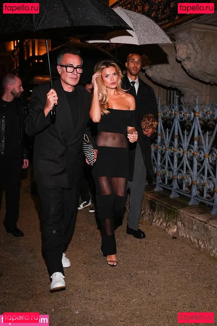 Brooks Nader Onlyfans Photo Gallery 