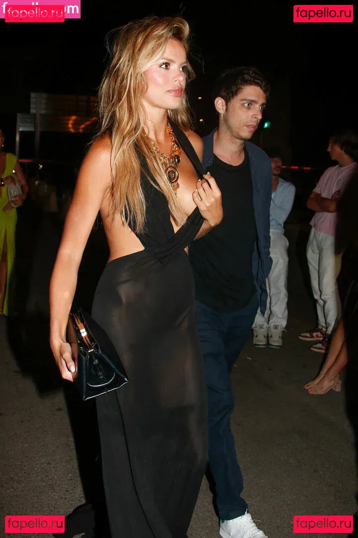 Brooks Nader Onlyfans Photo Gallery 