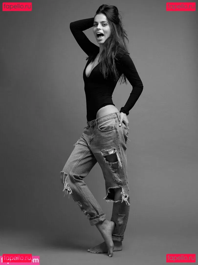 Brooks Nader Onlyfans Photo Gallery 