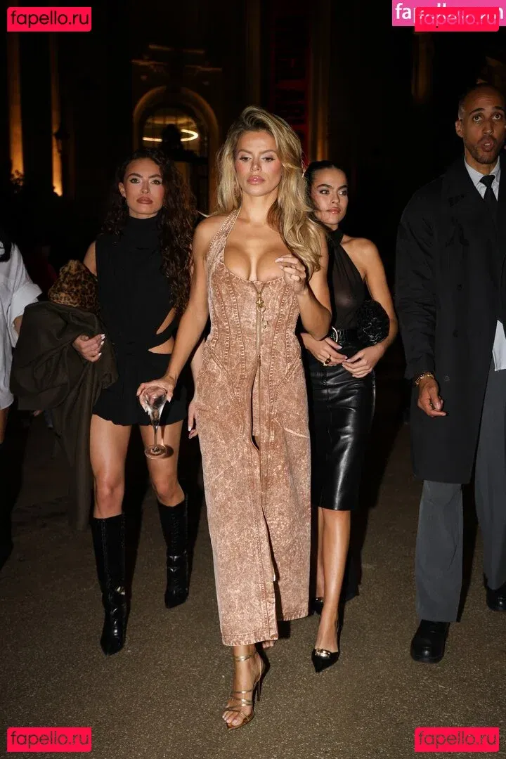 Brooks Nader Onlyfans Photo Gallery 