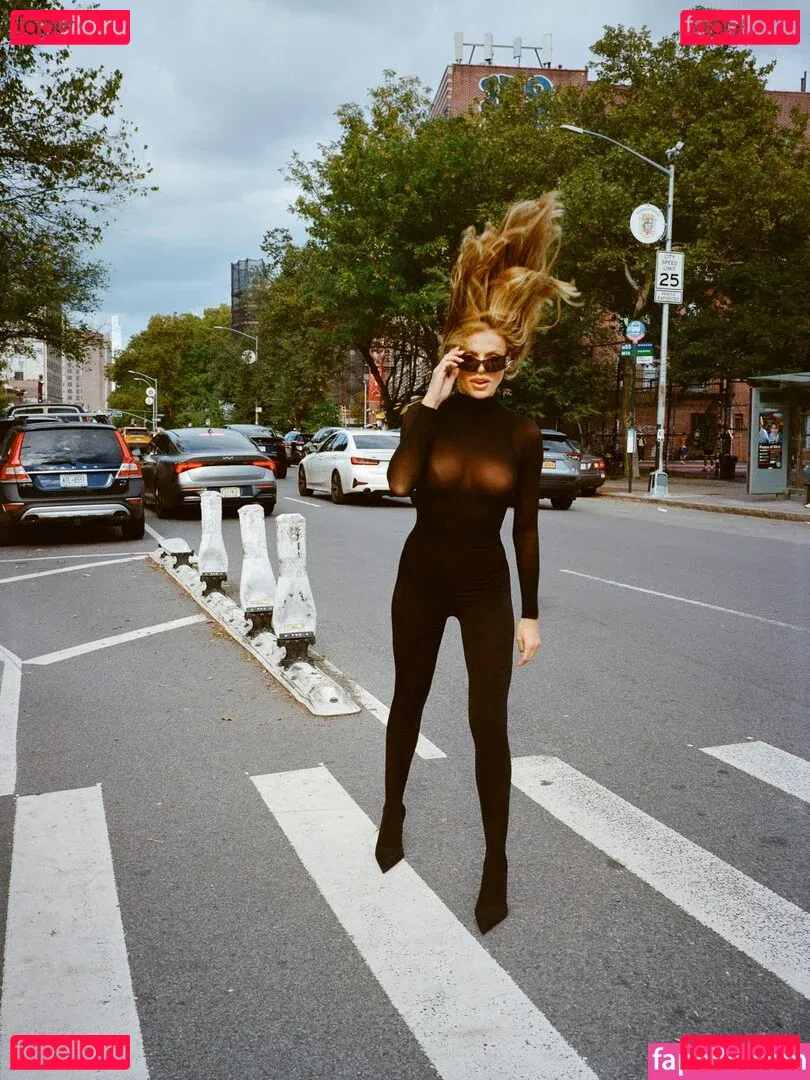 Brooks Nader Onlyfans Photo Gallery 