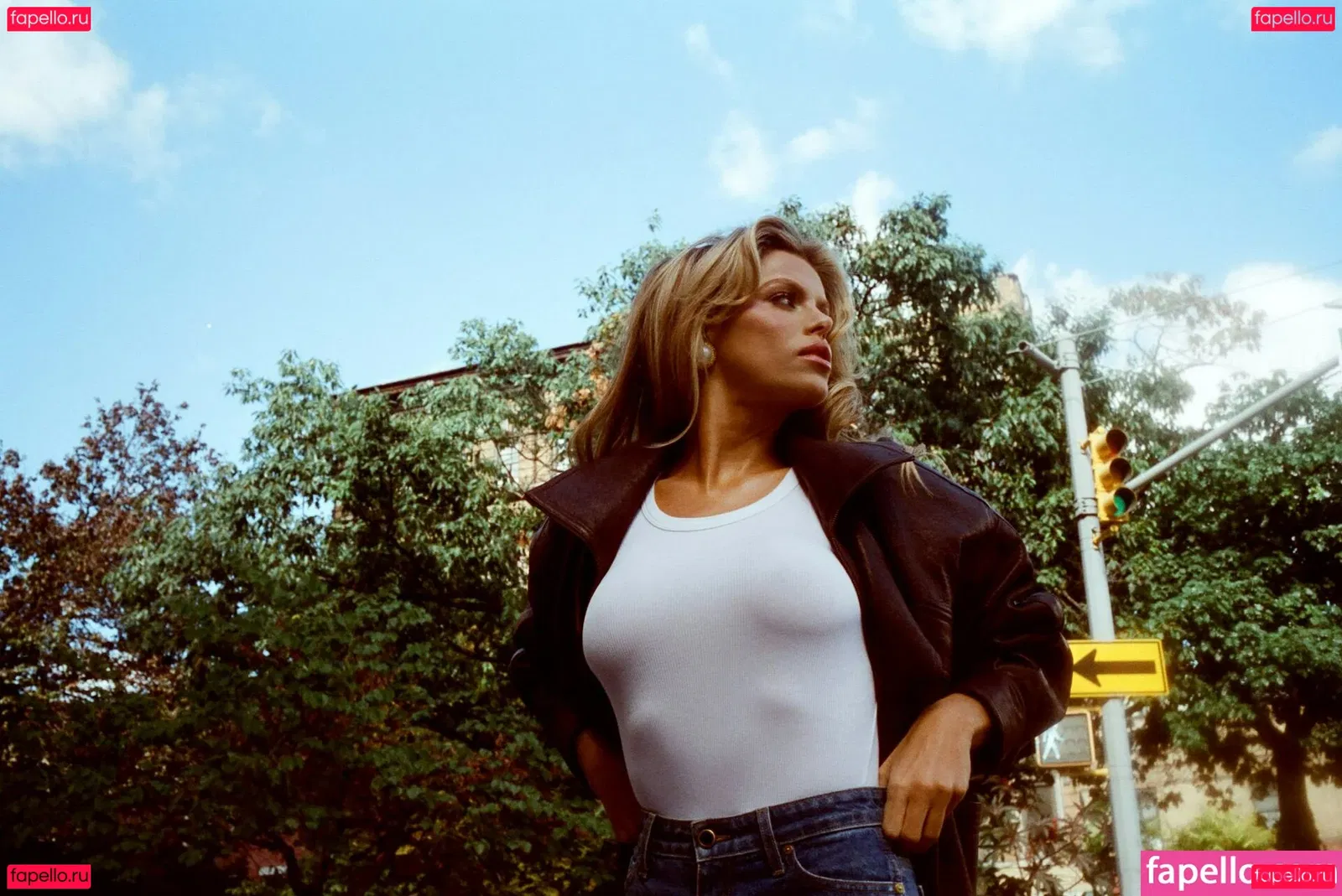 Brooks Nader Onlyfans Photo Gallery 