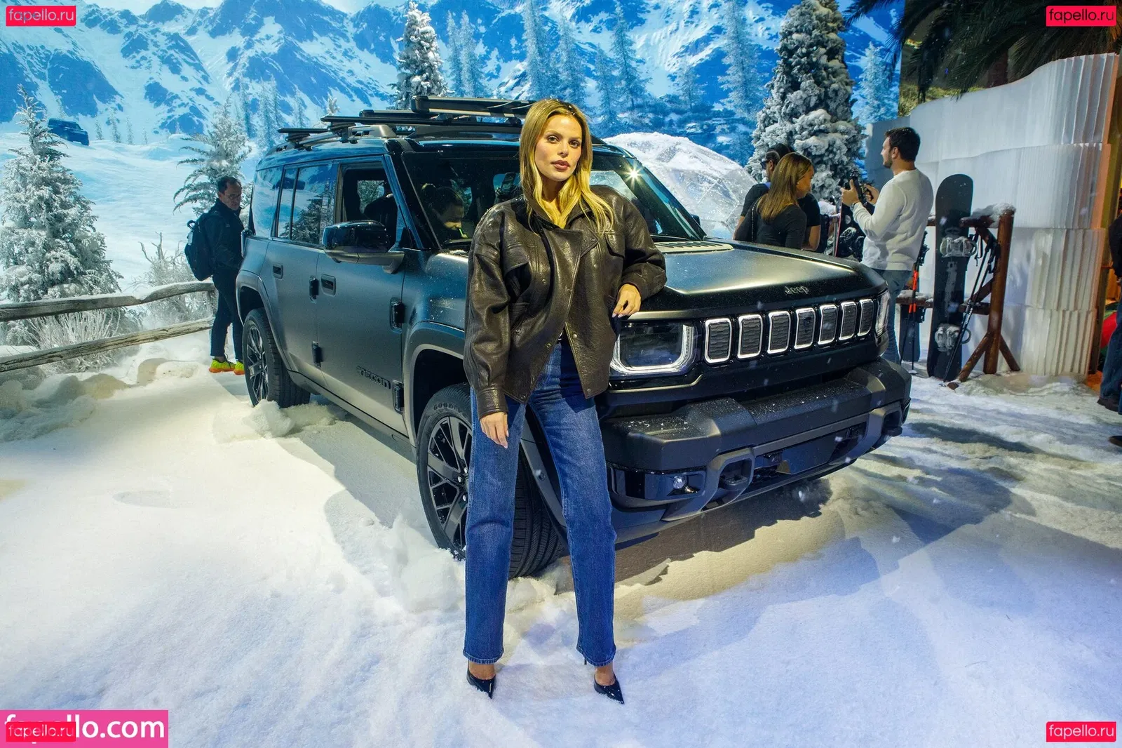 Brooks Nader Onlyfans Photo Gallery 