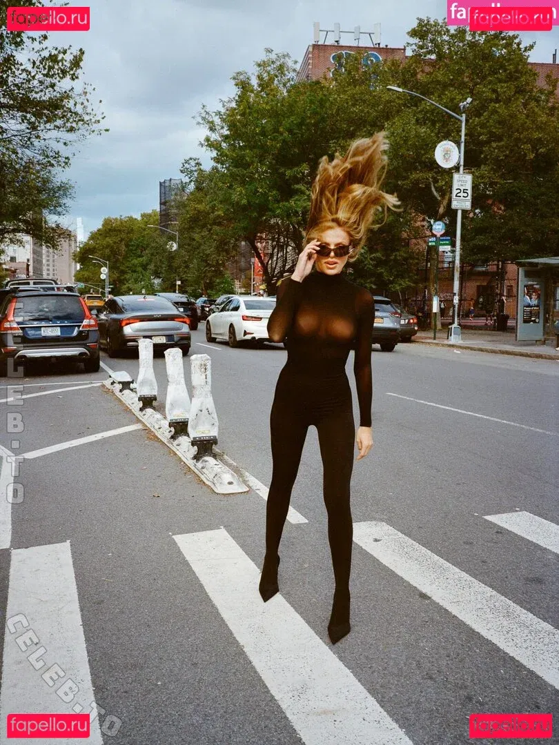 Brooks Nader Onlyfans Photo Gallery 