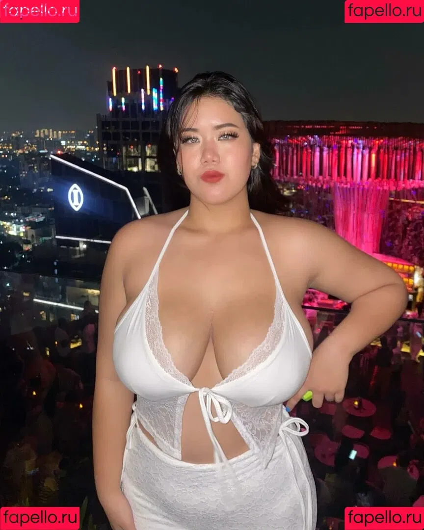 Notekamol Panapisal Onlyfans Photo Gallery 