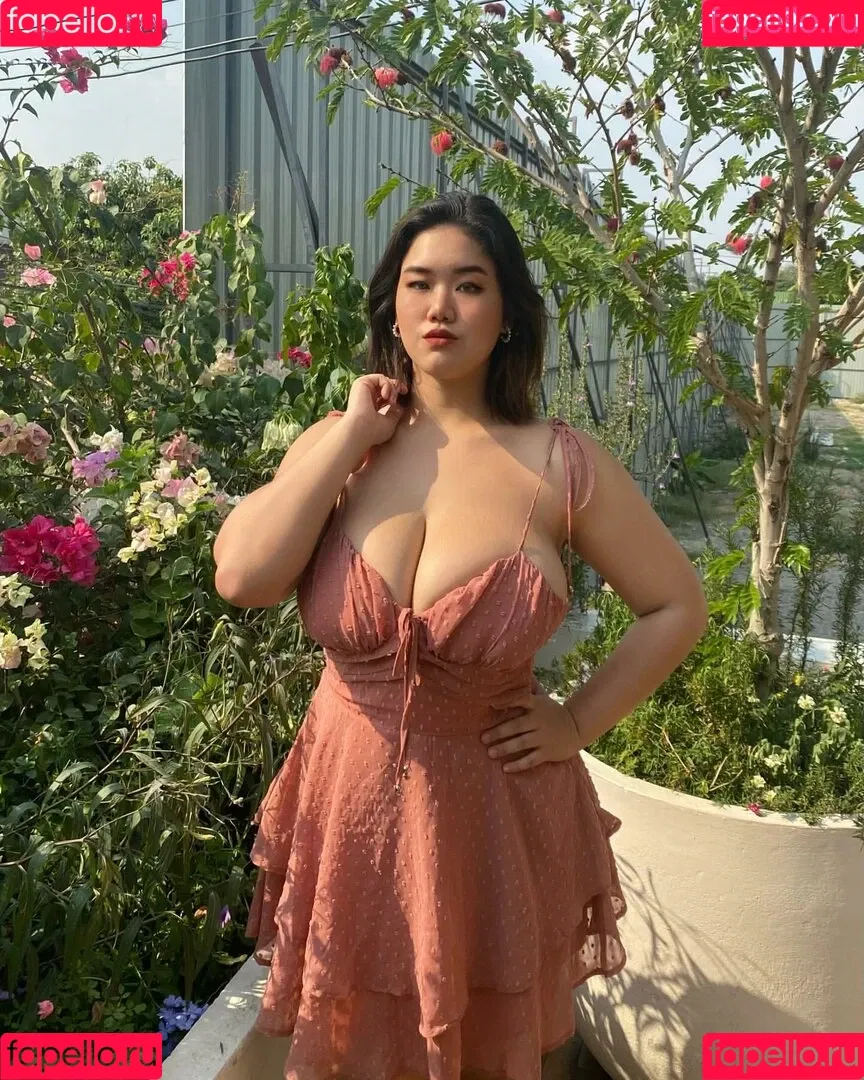 Notekamol Panapisal Onlyfans Photo Gallery 