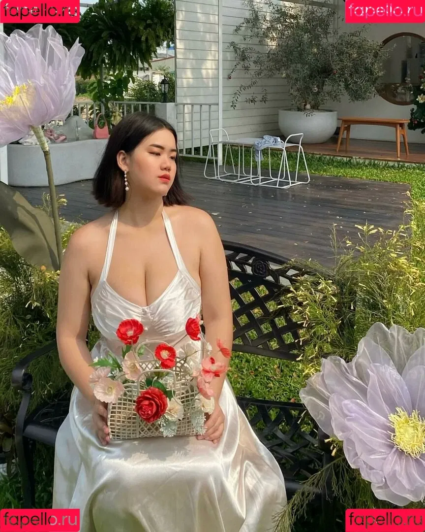 Notekamol Panapisal Onlyfans Photo Gallery 