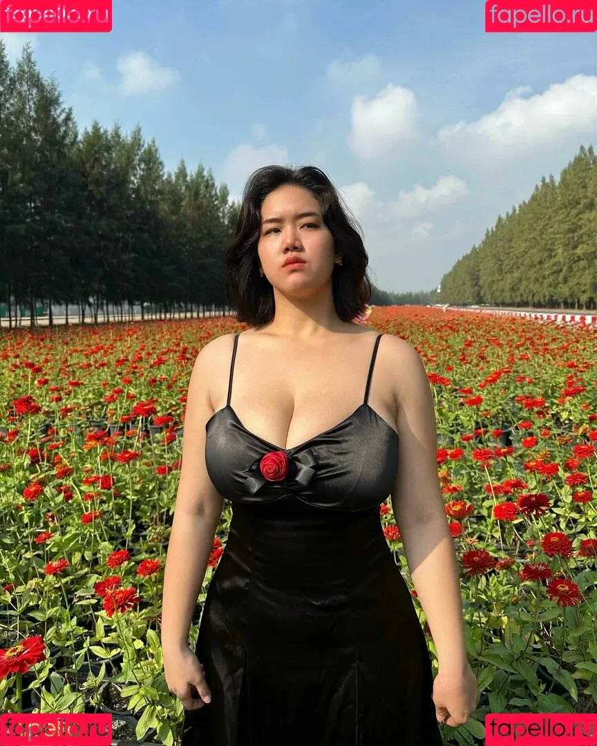 Notekamol Panapisal Onlyfans Photo Gallery 