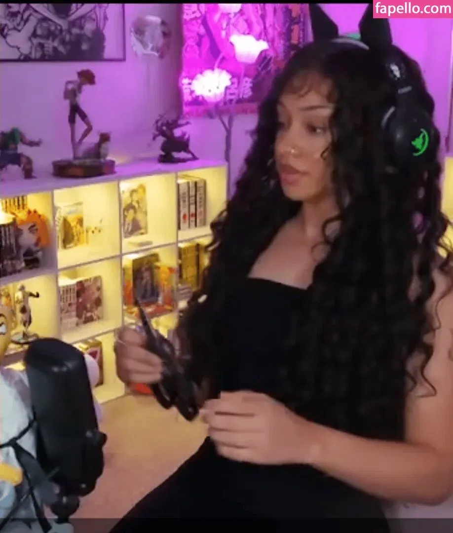 Rinnegoddess Onlyfans Photo Gallery 