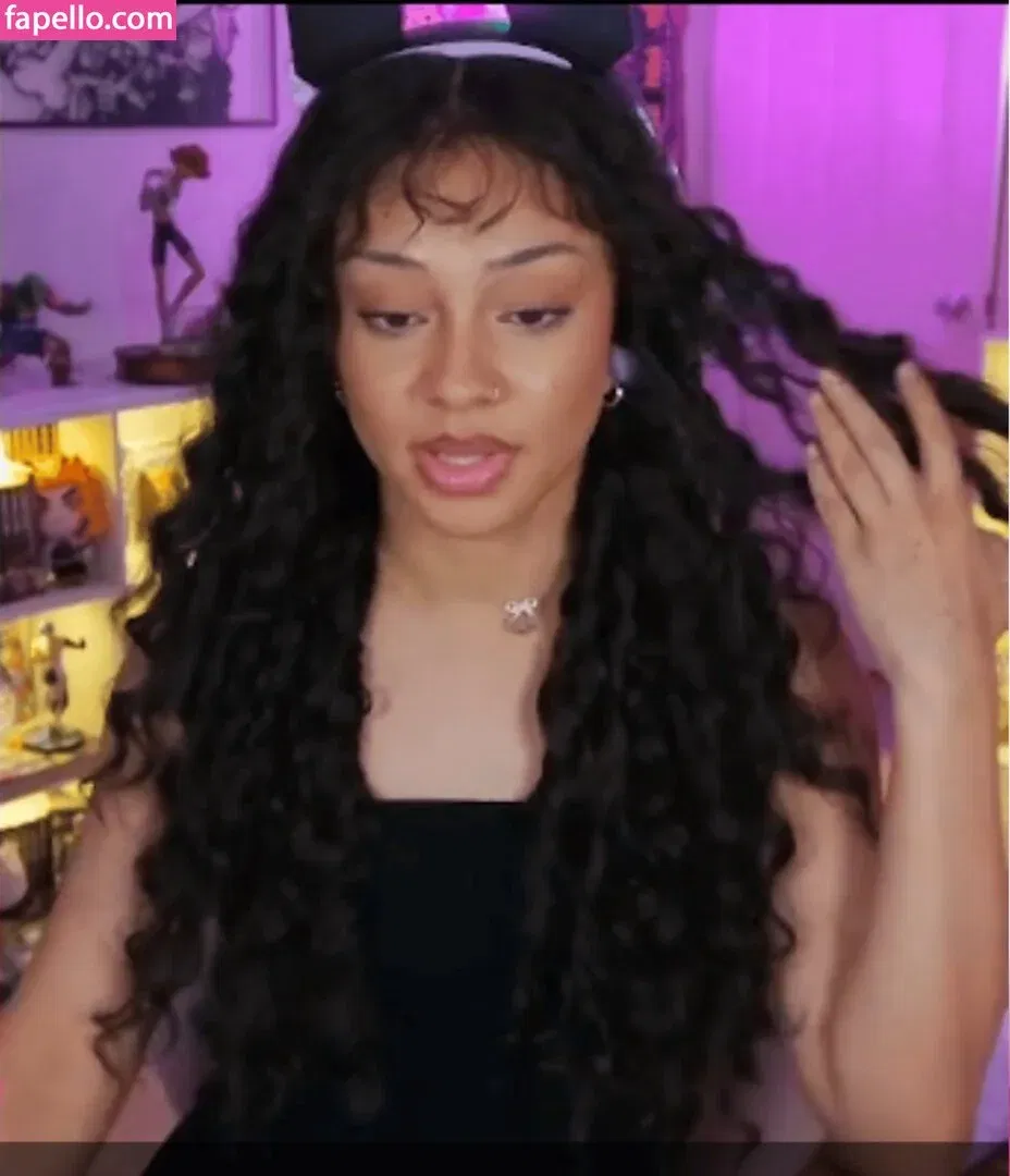 Rinnegoddess Onlyfans Photo Gallery 