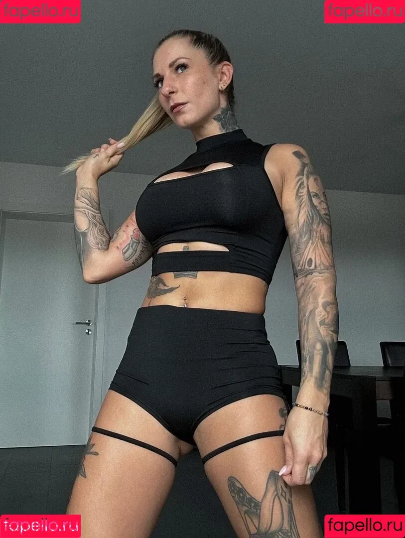 kiimdoreen Onlyfans Photo Gallery 