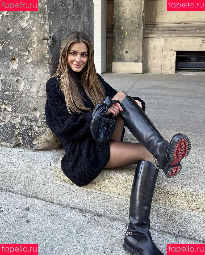 Angelina Lilienne Onlyfans Photo Gallery 