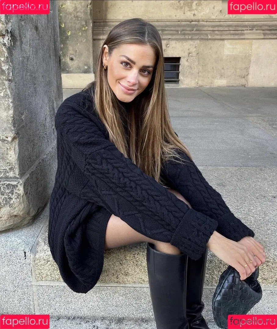 Angelina Lilienne Onlyfans Photo Gallery 
