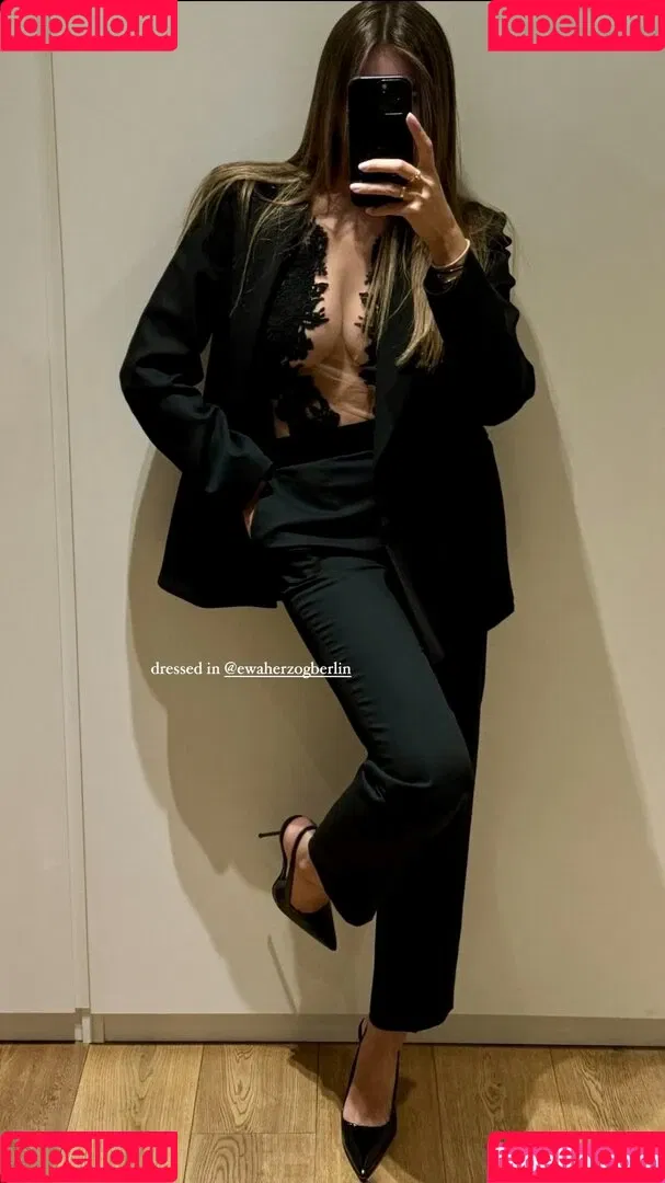 Angelina Lilienne Onlyfans Photo Gallery 