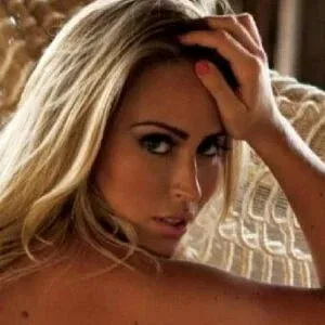 Andressa Ribeiro Onlyfans Photo Gallery 