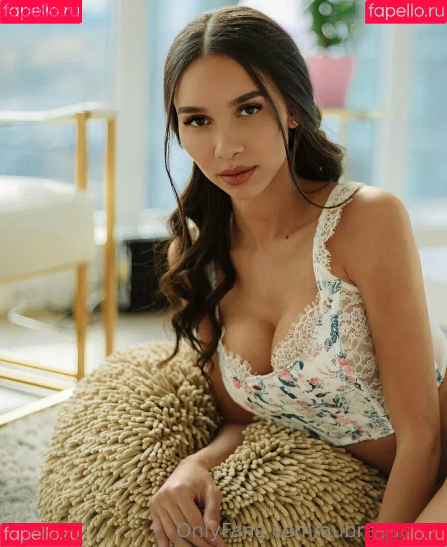 aubreeangel Onlyfans Photo Gallery 