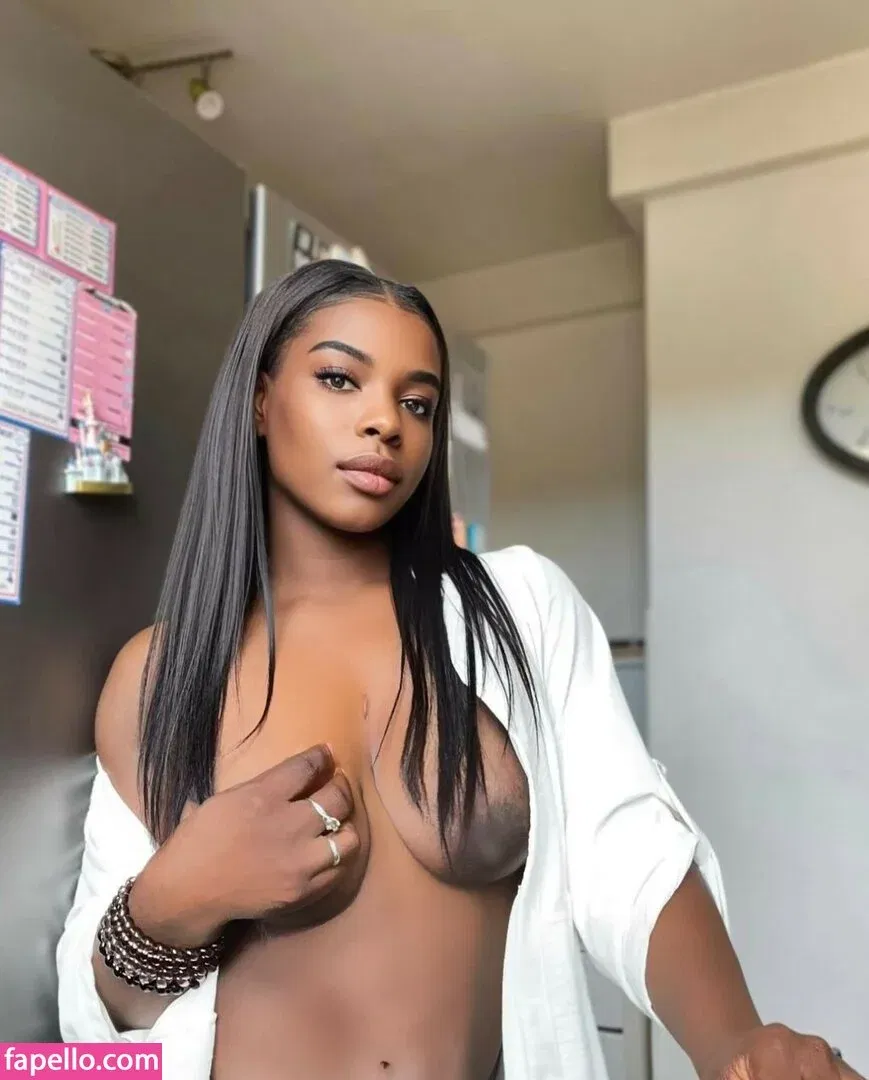 Falones Onlyfans Photo Gallery 