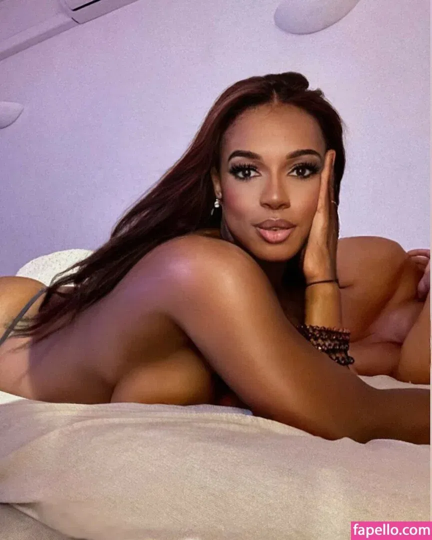 Falones Onlyfans Photo Gallery 