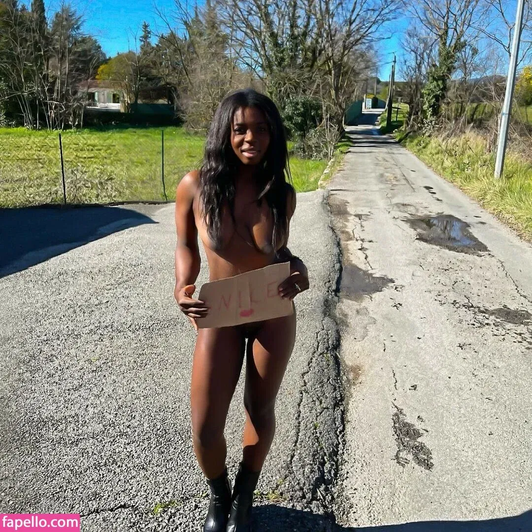 Falones Onlyfans Photo Gallery 