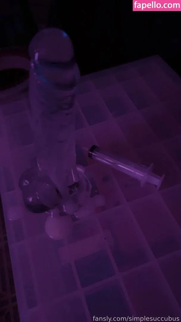 simplesuccubus Onlyfans Photo Gallery 