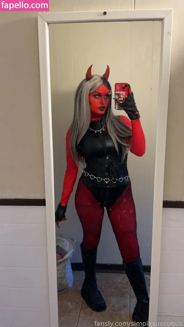simplesuccubus Onlyfans Photo Gallery 