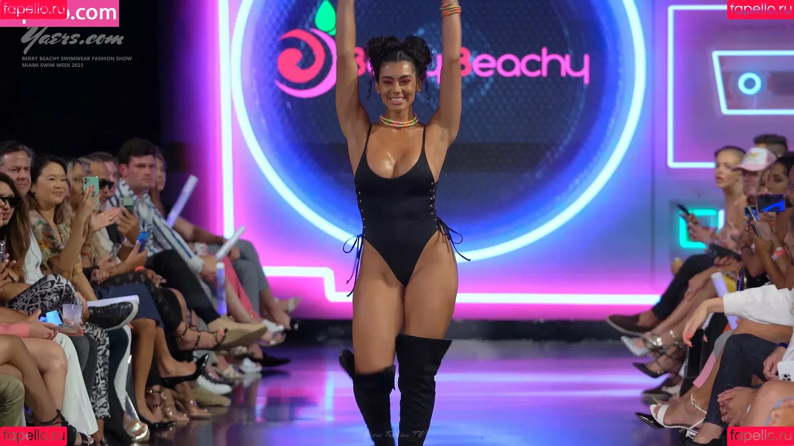 Sirena Marie Onlyfans Photo Gallery 