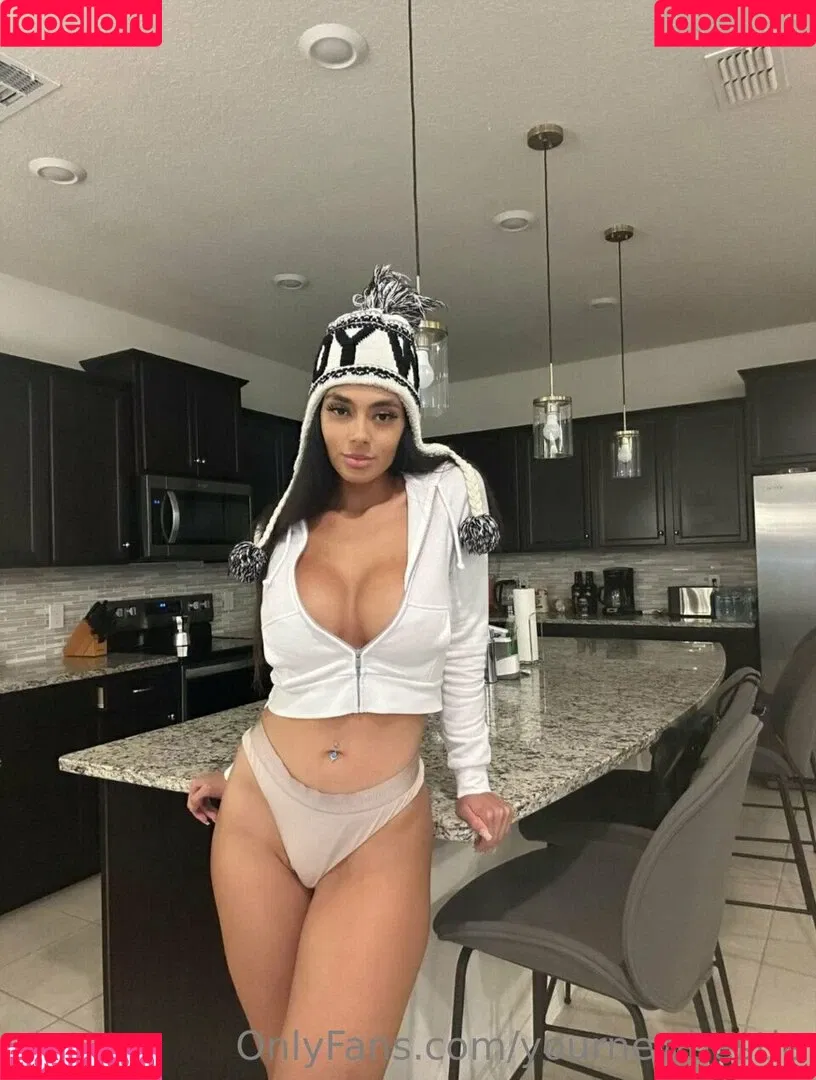 Sirena Marie Onlyfans Photo Gallery 