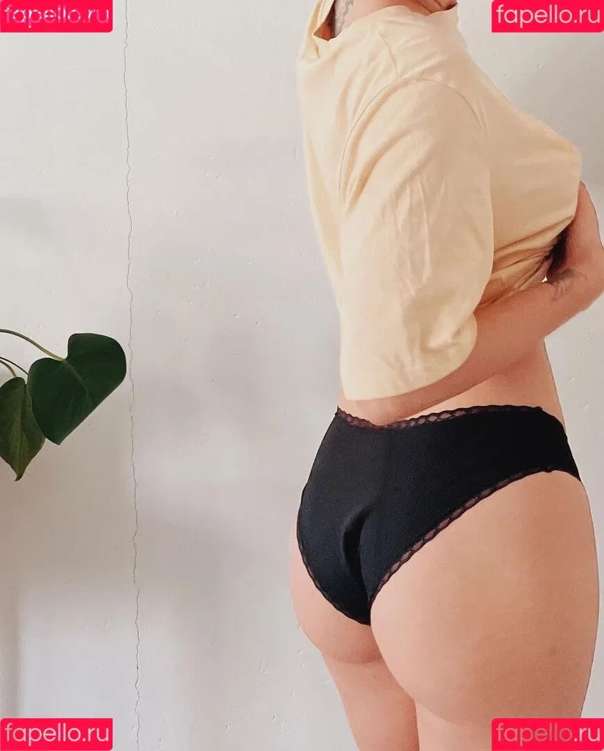 Chameen von Klepacki Onlyfans Photo Gallery 