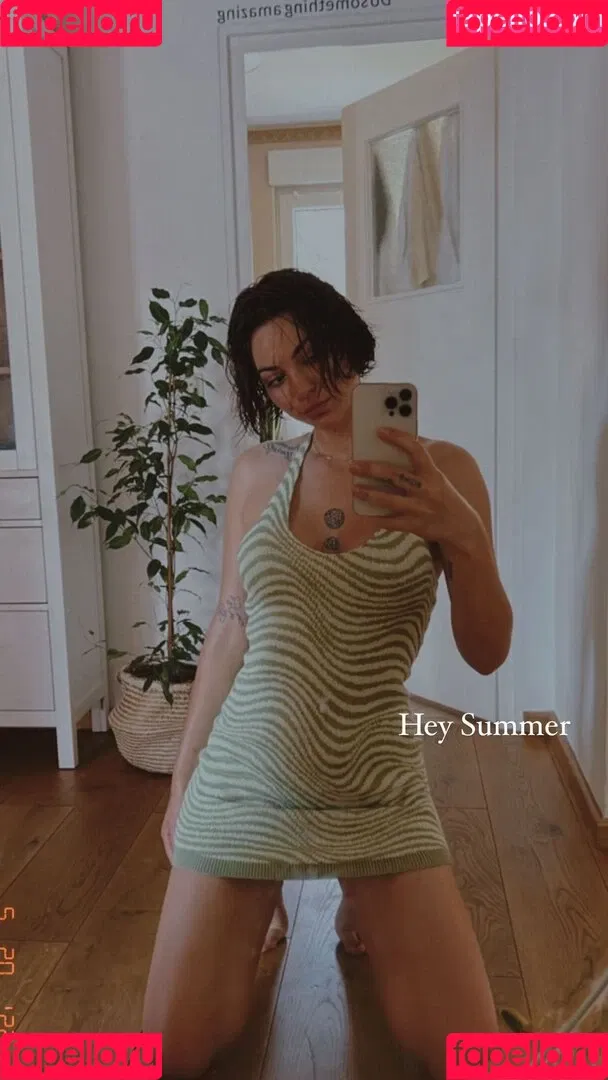 Chameen von Klepacki Onlyfans Photo Gallery 