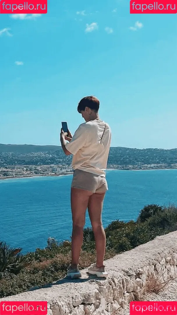 Chameen von Klepacki Onlyfans Photo Gallery 