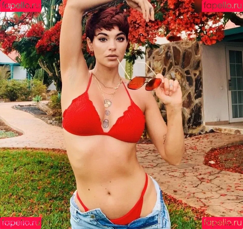 Chameen von Klepacki Onlyfans Photo Gallery 