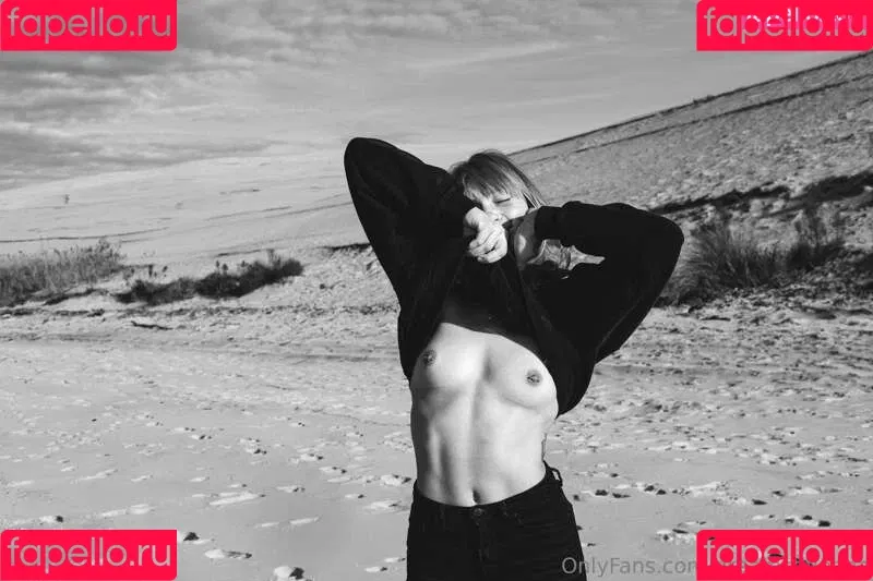 dreamsofleana Onlyfans Photo Gallery 