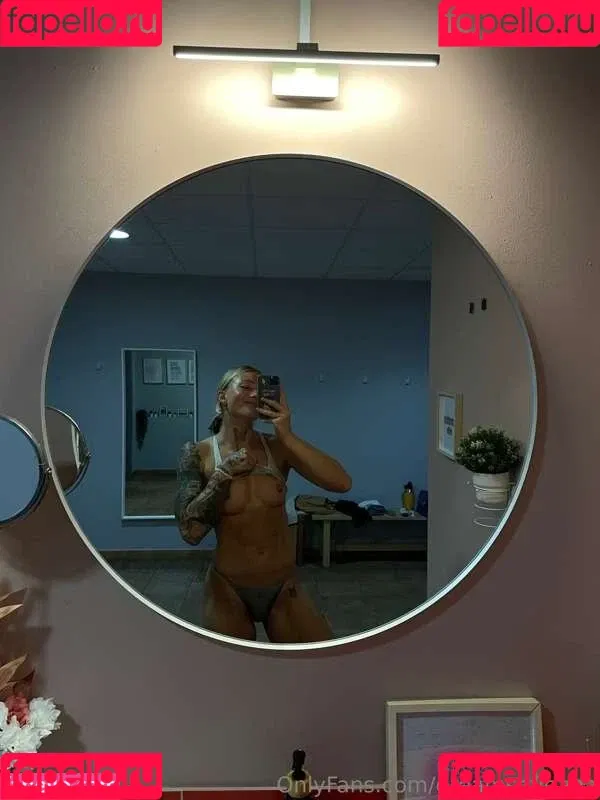 dreamsofleana Onlyfans Photo Gallery 