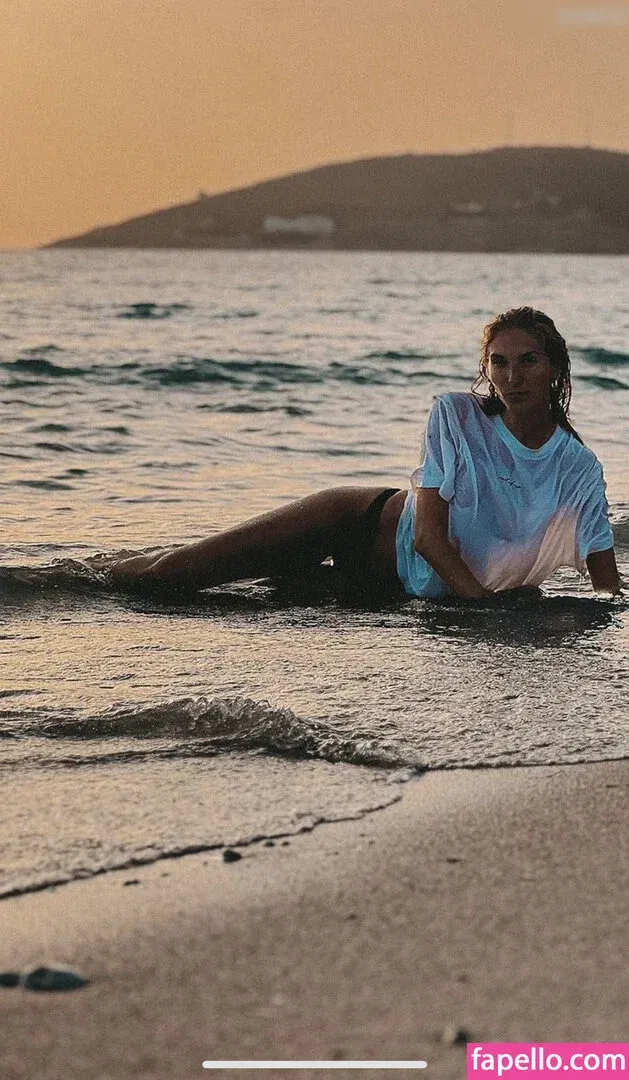 Anika Teller Onlyfans Photo Gallery 