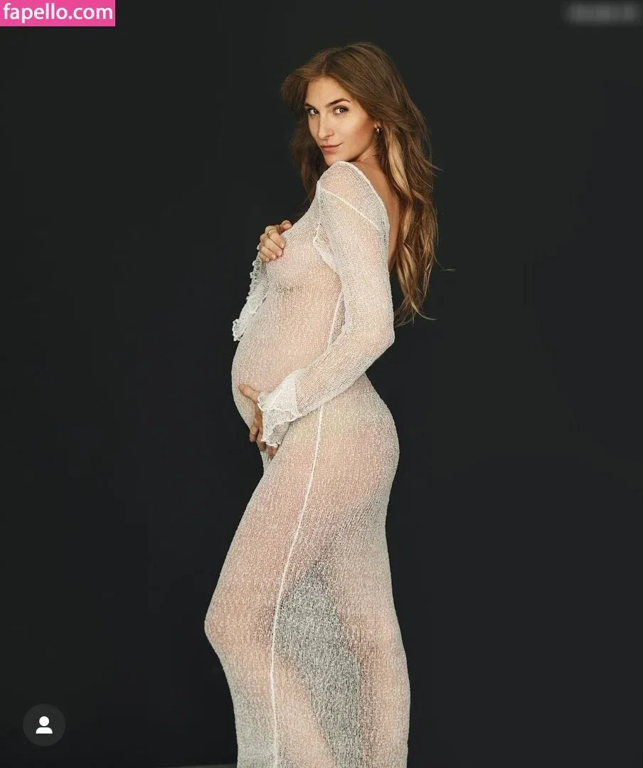 Anika Teller Onlyfans Photo Gallery 