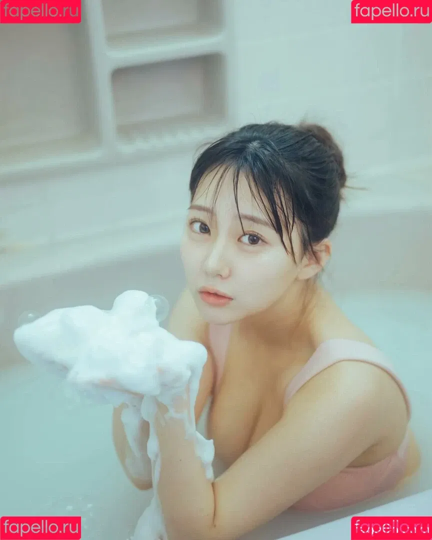 Tanaka Miku Onlyfans Photo Gallery 