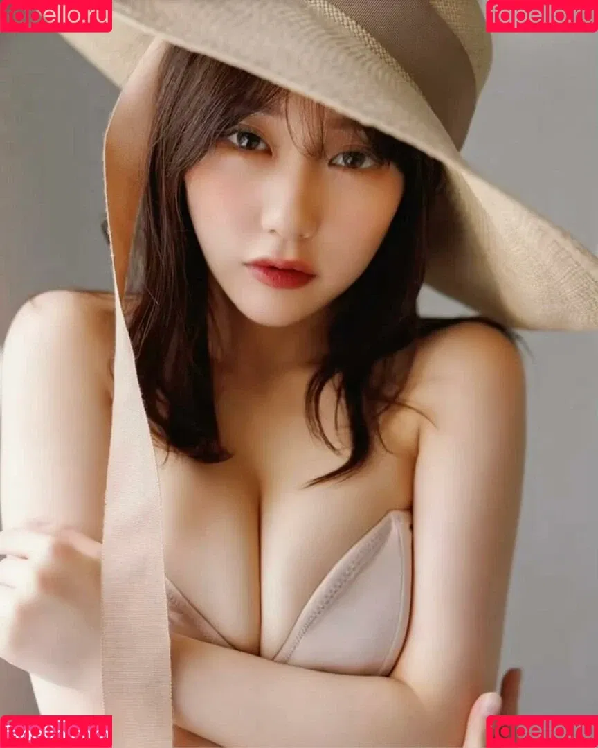 Tanaka Miku Onlyfans Photo Gallery 