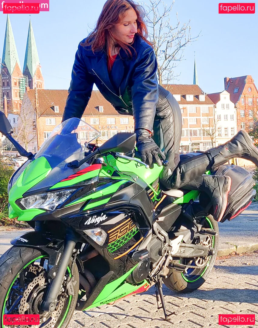 LuisasAdventure Onlyfans Photo Gallery 