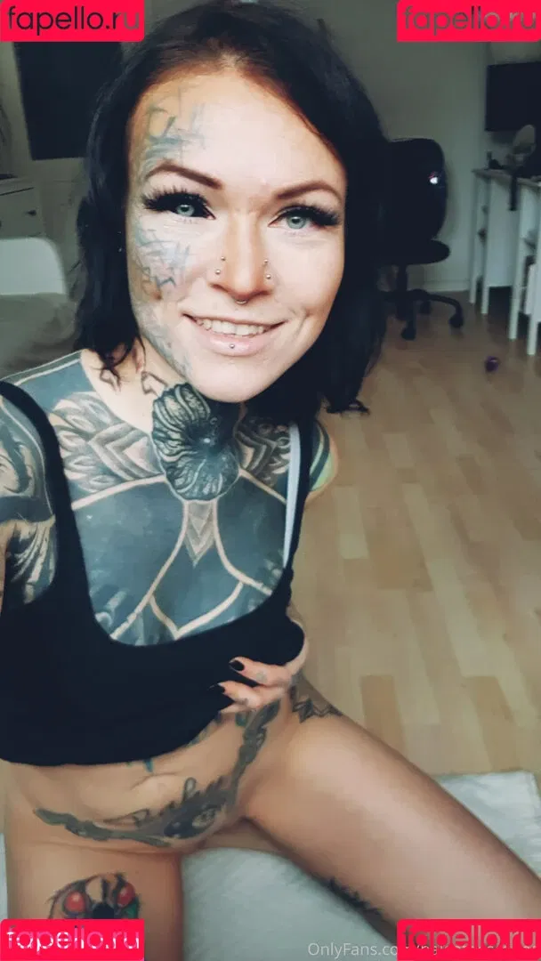 Baleathescarleg Onlyfans Photo Gallery 