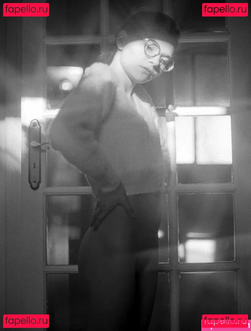 hey.boudeuse Onlyfans Photo Gallery 