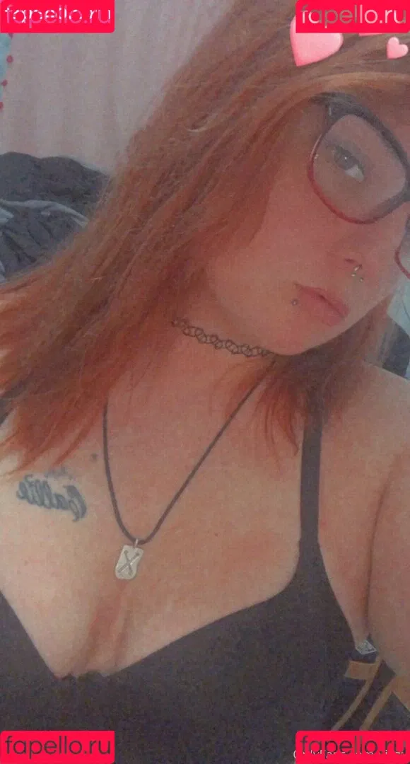 viezu Onlyfans Photo Gallery 