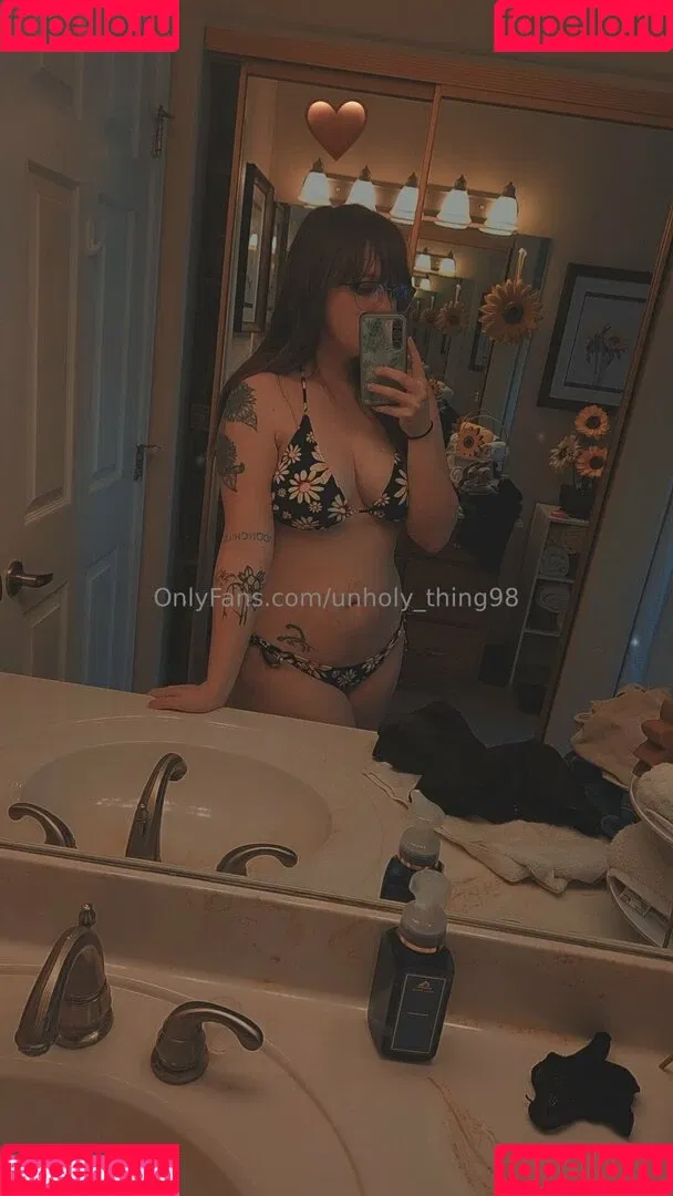 unholy_thing98 Onlyfans Photo Gallery 