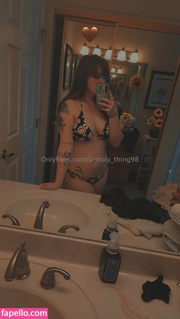 unholy_thing98 Onlyfans Photo Gallery 