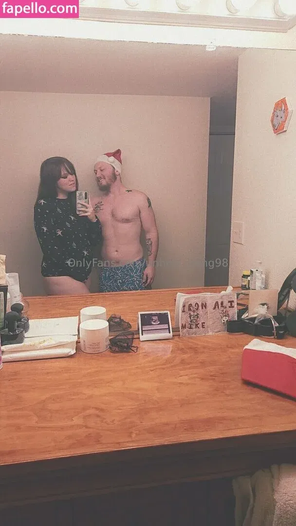 unholy_thing98 Onlyfans Photo Gallery 