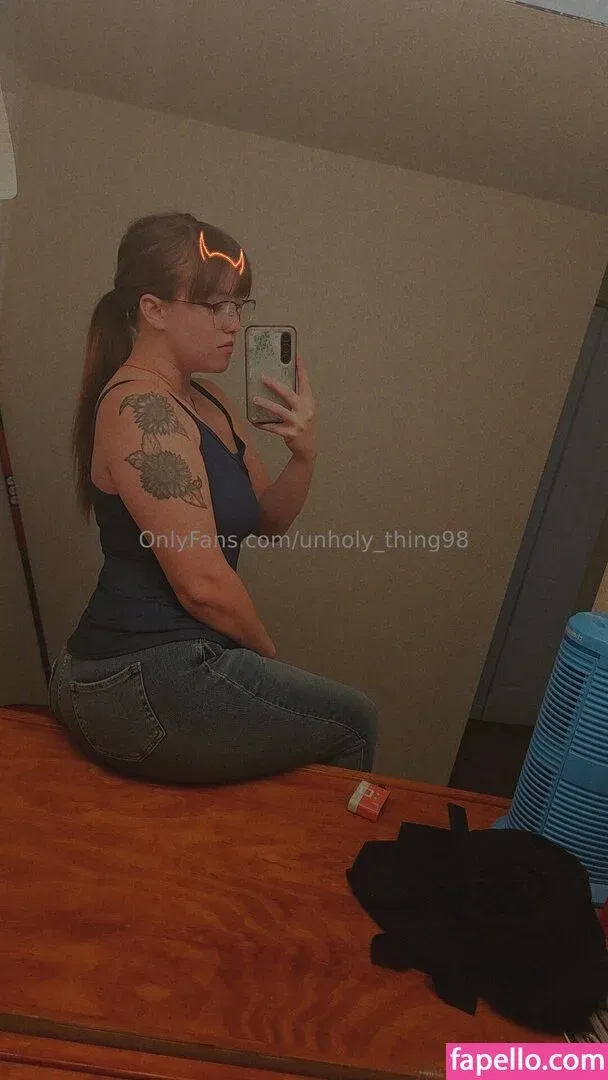 unholy_thing98 Onlyfans Photo Gallery 