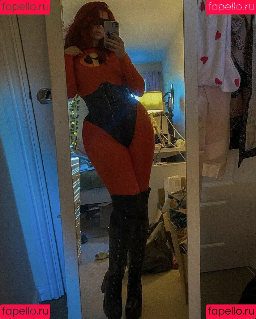 SacredXO Onlyfans Photo Gallery 