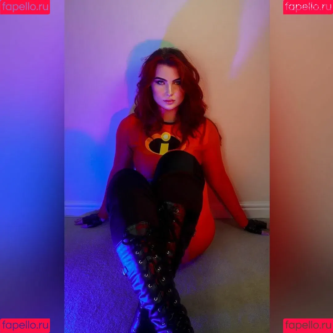 SacredXO Onlyfans Photo Gallery 